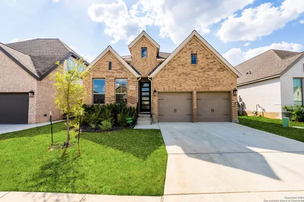 14174 Blind Bandit Creek, San Antonio, TX 78254-4692