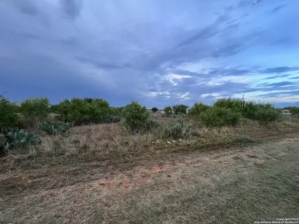 Pearsall, TX 78061,TBD Cr 3435 Lot 13 Blk 9