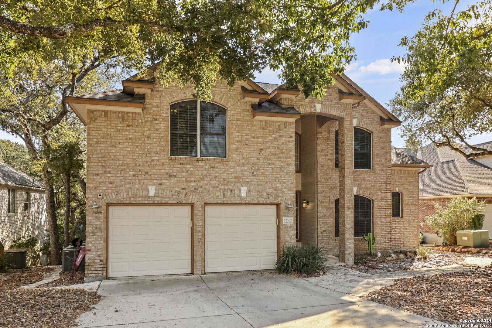 13315 DEMETER, Universal City, TX 78148-2835