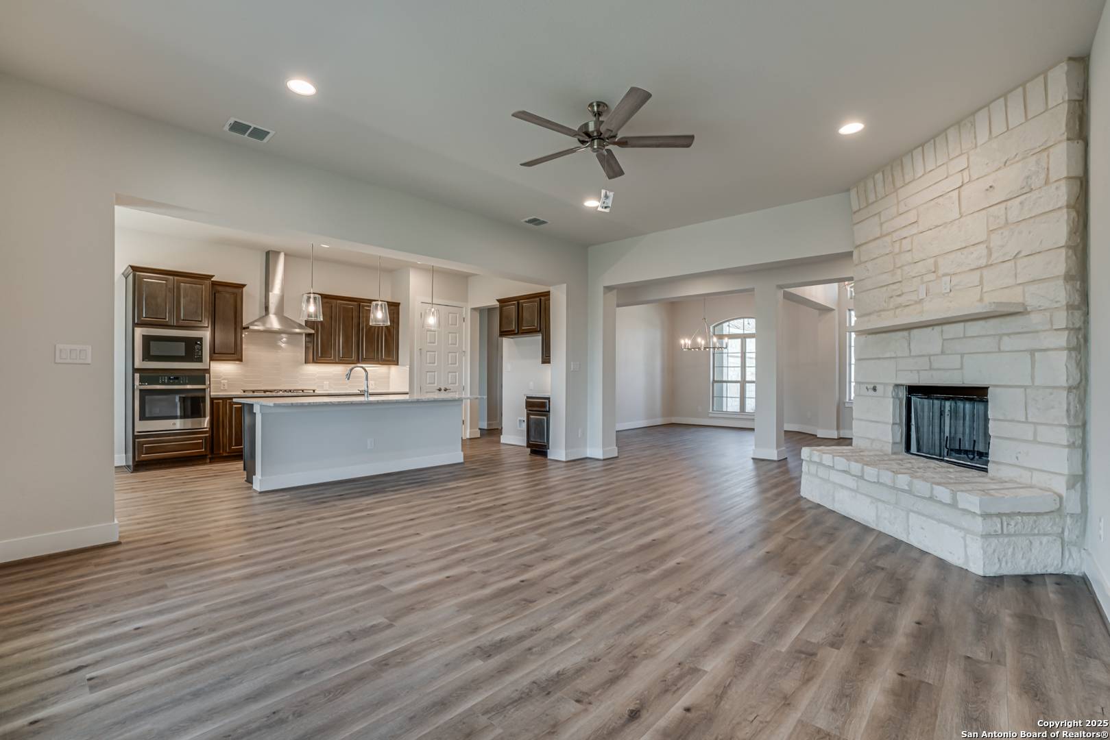 San Antonio, TX 78263,5014 Estates Oak Way