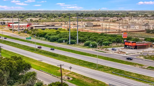 San Antonio, TX 78221,959E Chavaneaux