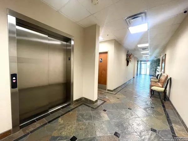San Antonio, TX 78258,115 Gallery Cir UNIT 208