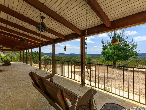 Utopia, TX 78884,603 Blessing Ln