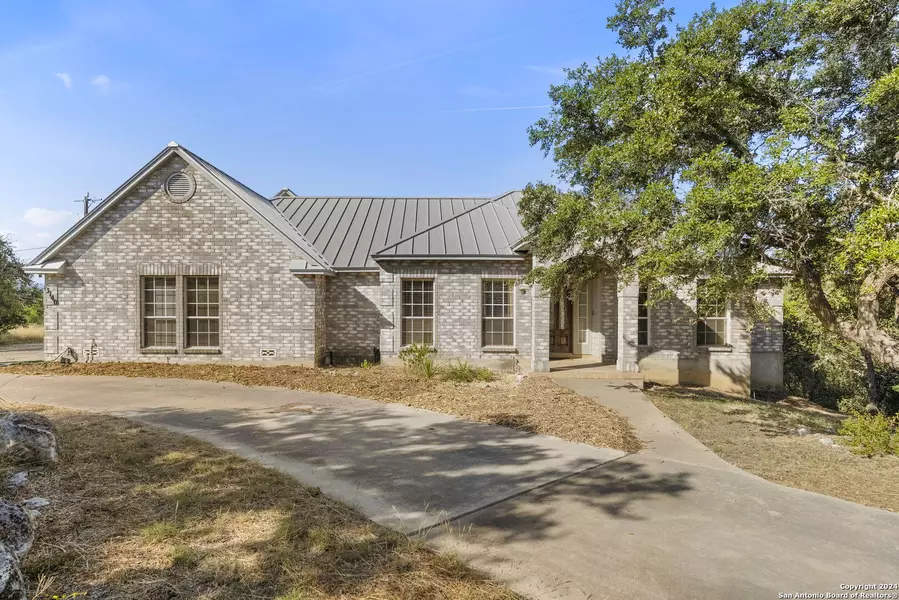 13140 ADOBE WALLS DR, Helotes, TX 78023-5113