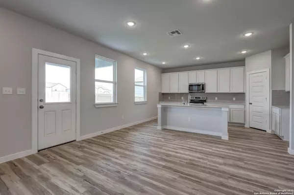 Seguin, TX 78155,2524 Solon Lane