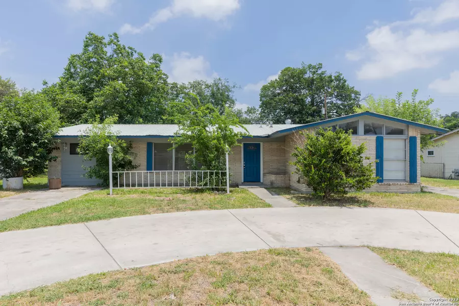 4531 EISENHAUER RD, San Antonio, TX 78218-2611