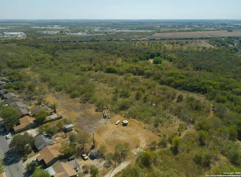 9101 port victoria, San Antonio, TX 78242