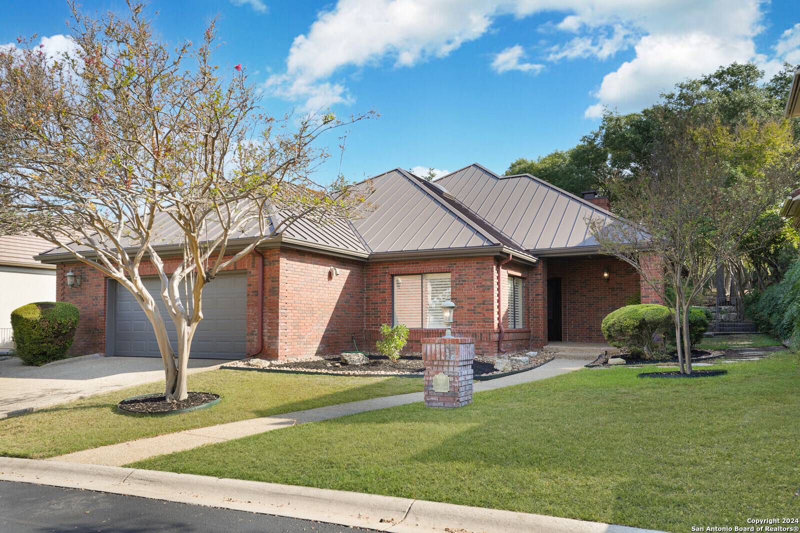 3 AMBER GLN, San Antonio, TX 78257-1251