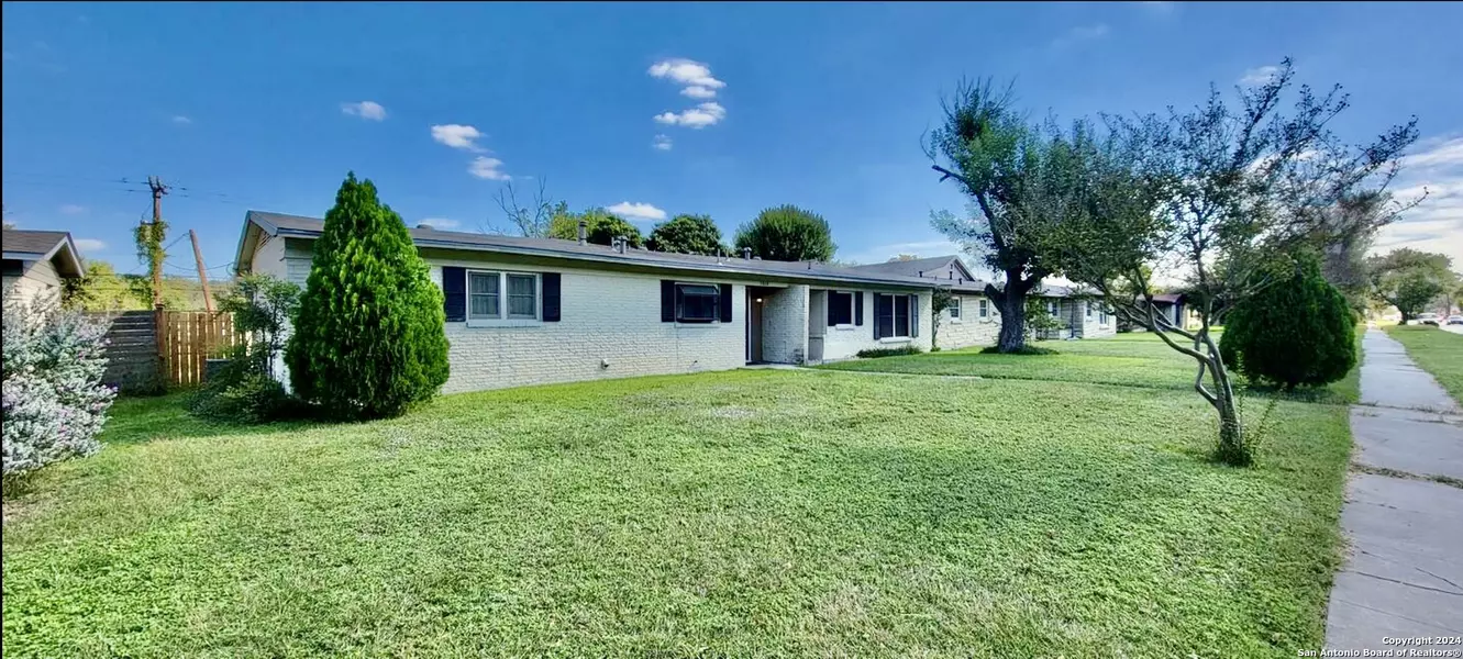 7818 MCCULLOUGH, San Antonio, TX 78216-6803