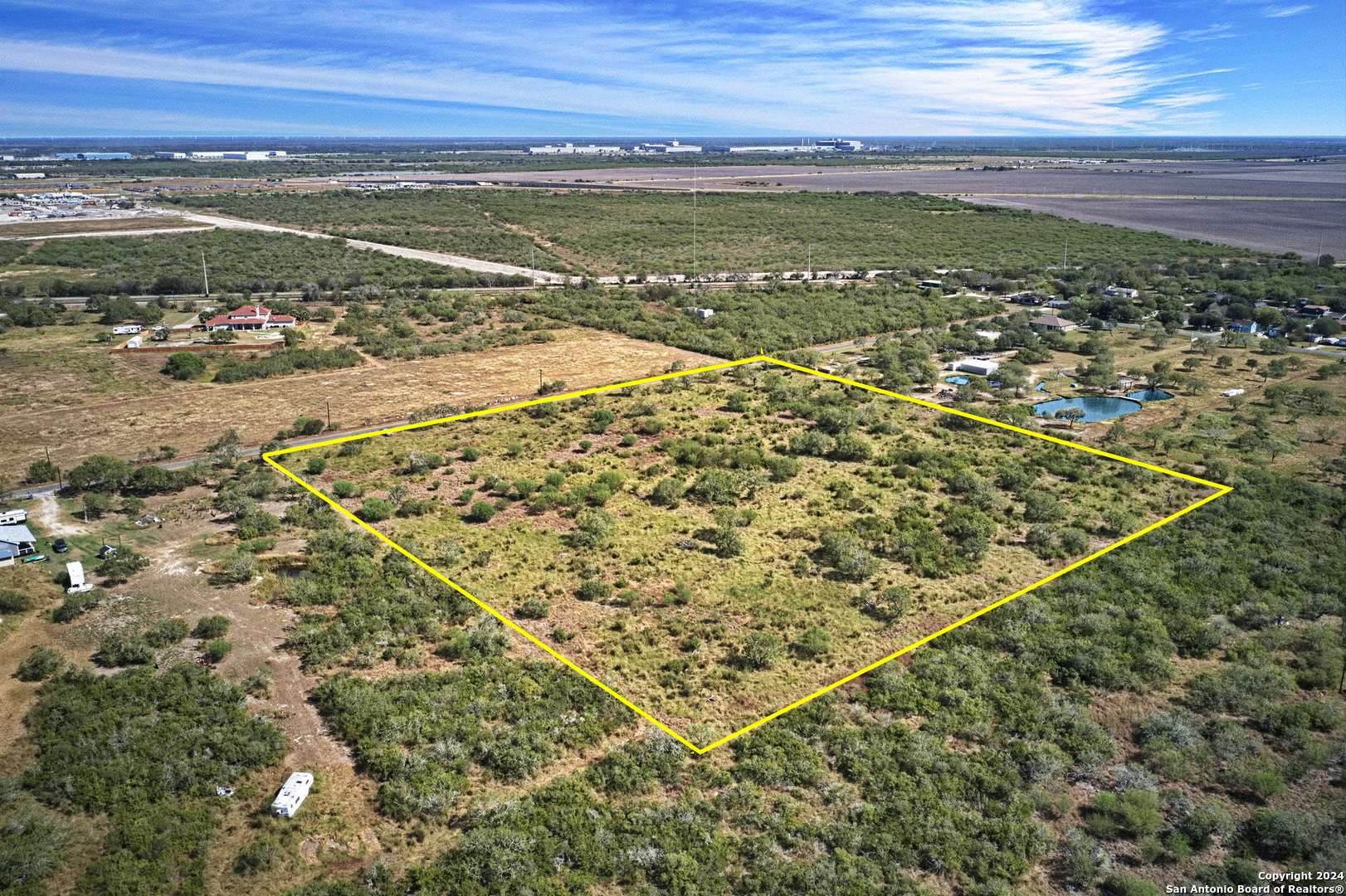 12093 Villarreal, Sinton, TX 78387
