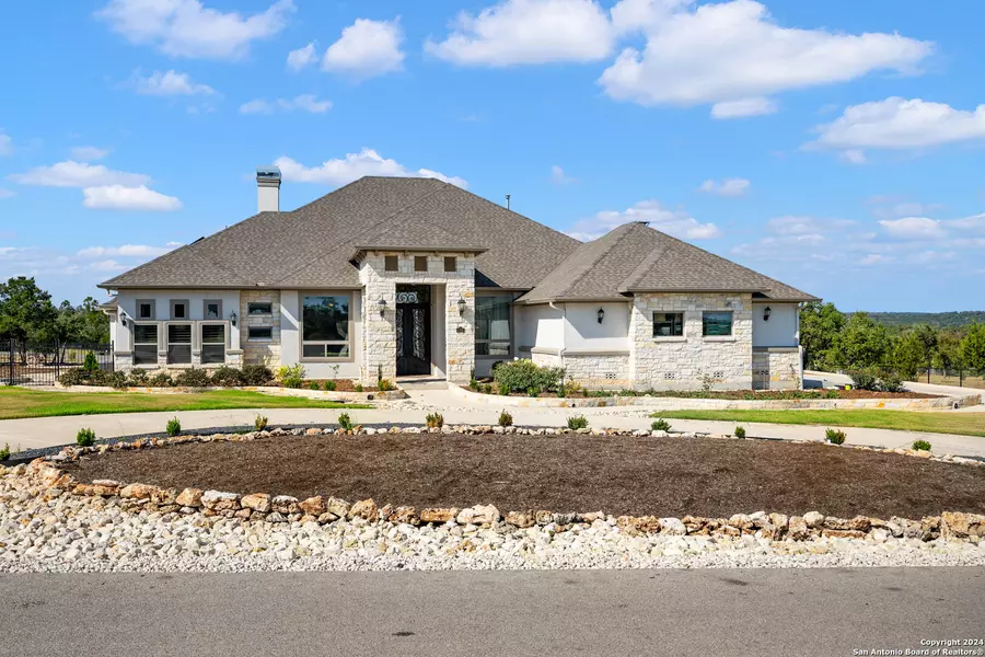 1132 TOWHEE TRL, New Braunfels, TX 78132