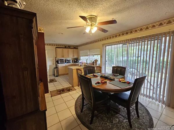 San Antonio, TX 78239-3014,8414 GLEN BREEZE