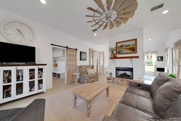 Seguin, TX 78155,2367 Laubach Road