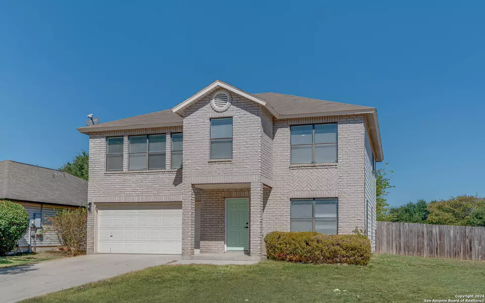 818 CAMEL BACK DR, New Braunfels, TX 78130-2471