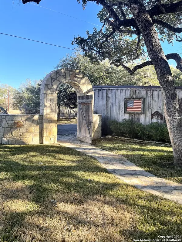 Concan, TX 78838,416 cold spring river