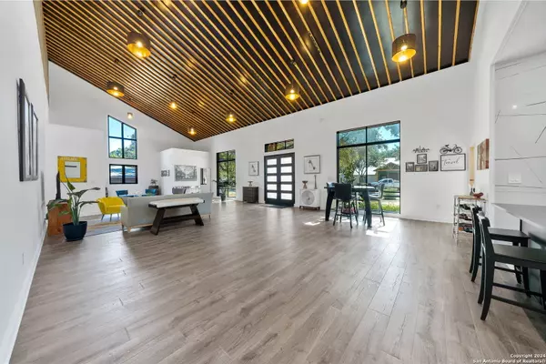 San Antonio, TX 78209-3348,151 BRIGHTWOOD PL