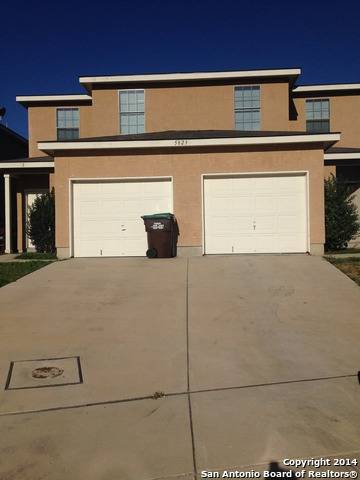 5823 GOLF BEND UNIT 1, San Antonio, TX 78244