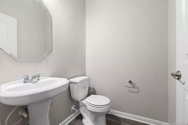 San Antonio, TX 78218,6903 Hibiscus Fls