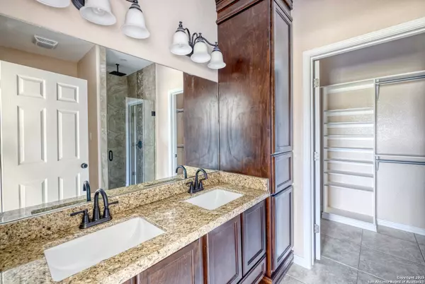 Uvalde, TX 78801,144 Brazos St