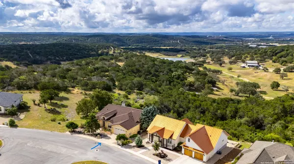Kerrville, TX 78028,1895 Summit Top