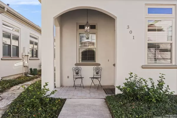 San Antonio, TX 78209-2126,8127 NEW BRAUNFELS AVE UNIT 301