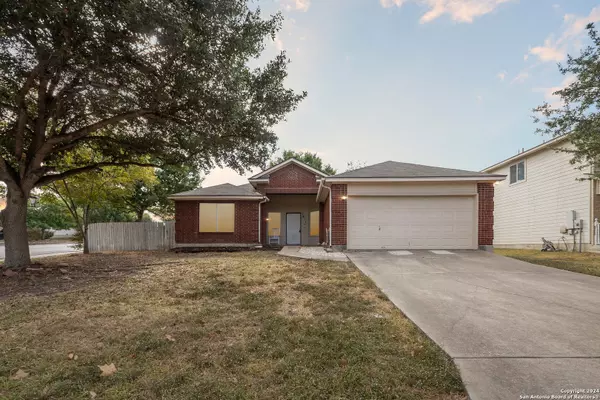 1611 SUNNYCREST, New Braunfels, TX 78130-9420