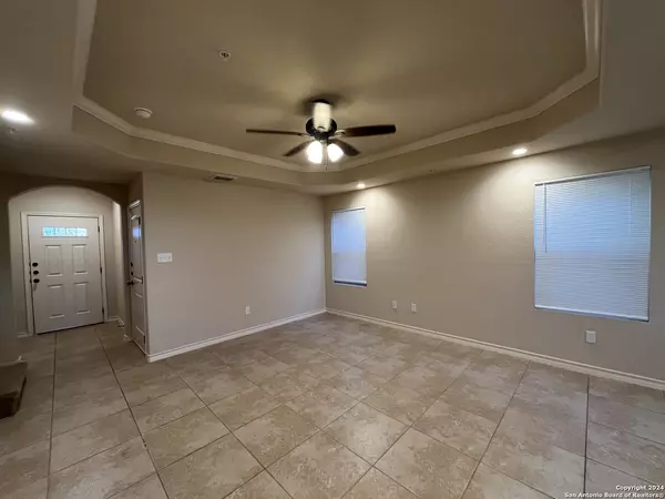 San Antonio, TX 78233-5076,6535 MARCEL WAY UNIT 101