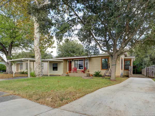 2922 KAISER DR,  San Antonio,  TX 78222-2018
