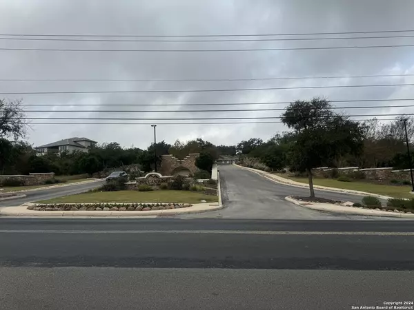 San Antonio, TX 78255,11231 Kendall Canyon