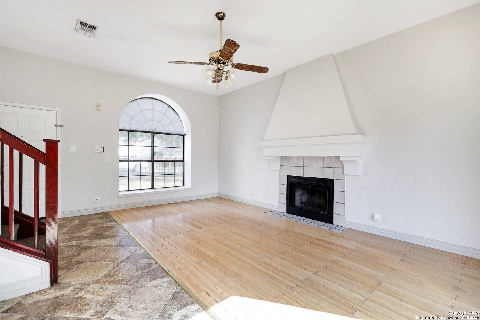 San Antonio, TX 78244-1272,5986 Sunrise Bend Dr