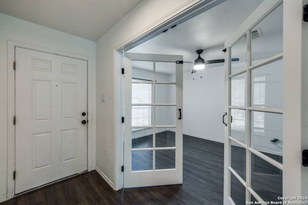 San Antonio, TX 78245,435 Dandelion Bend