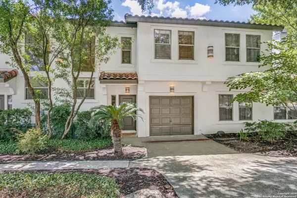 Alamo Heights, TX 78209-5881,208 GRANDVIEW PL UNIT 3