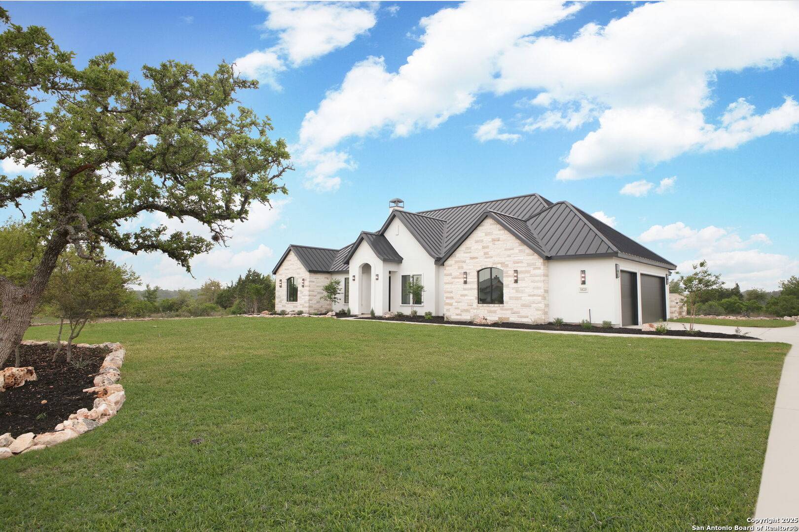 New Braunfels, TX 78132,1123 Vintage Way