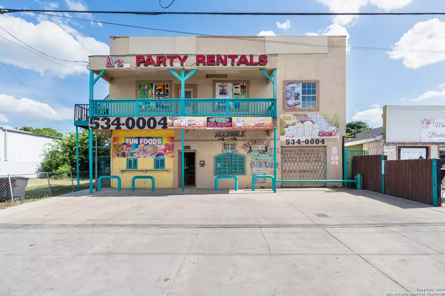 4814 COMMERCE ST, San Antonio, TX 78237-1504