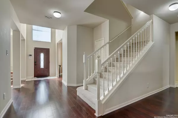 San Antonio, TX 78258-2513,607 WILDGROVE LN
