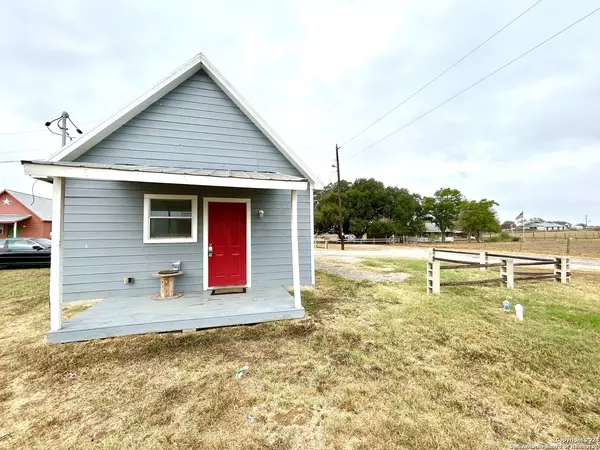 Floresville, TX 78114,573 Texas 97 UNIT 110