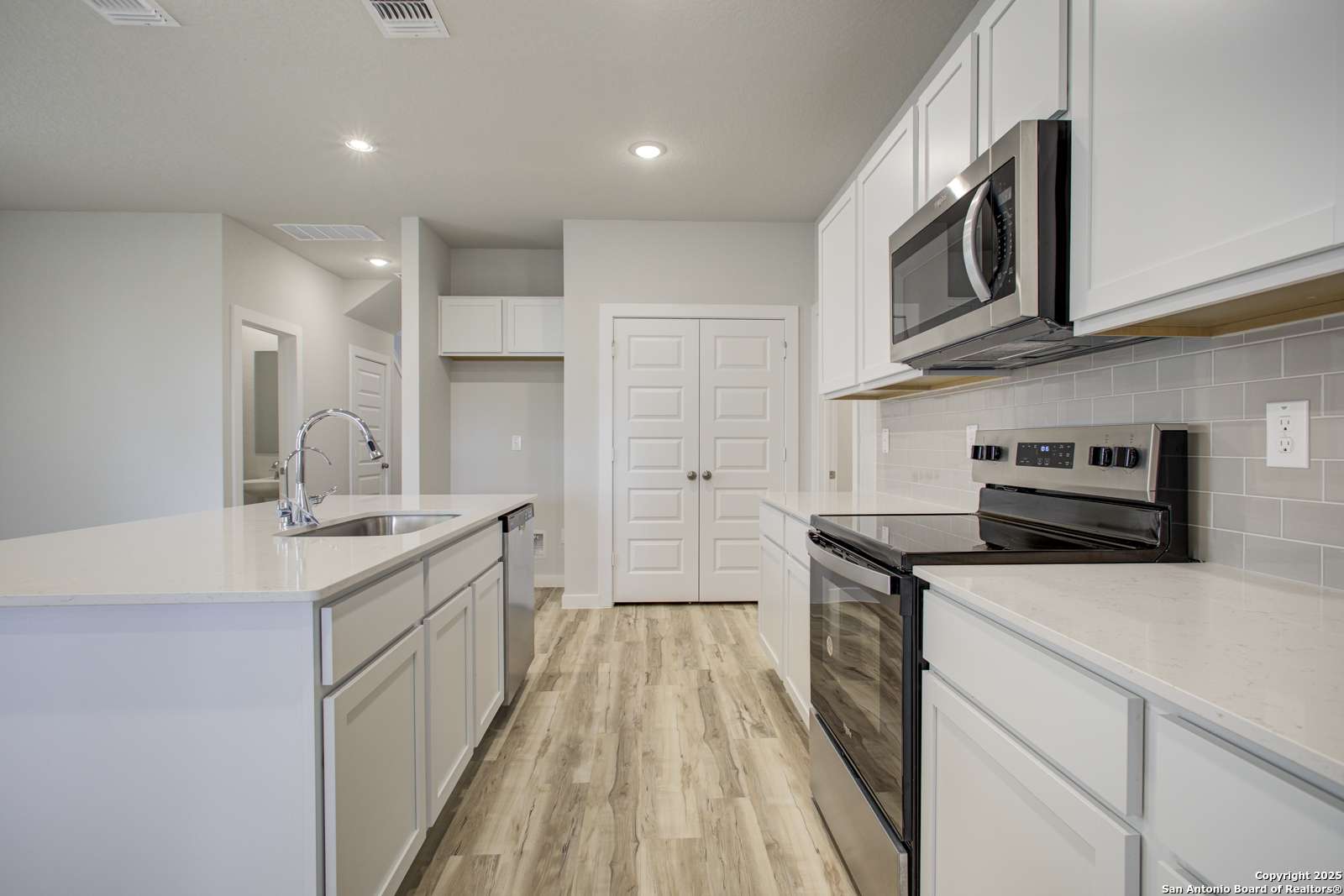 San Antonio, TX 78253,14714 Emerio Drive