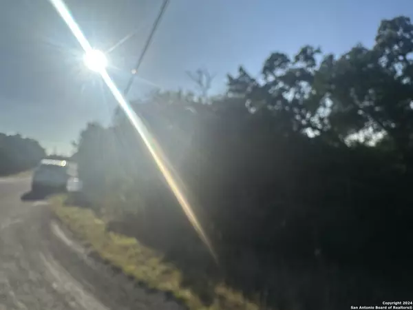 Bulverde, TX 78163,2377 BOBCAT DR