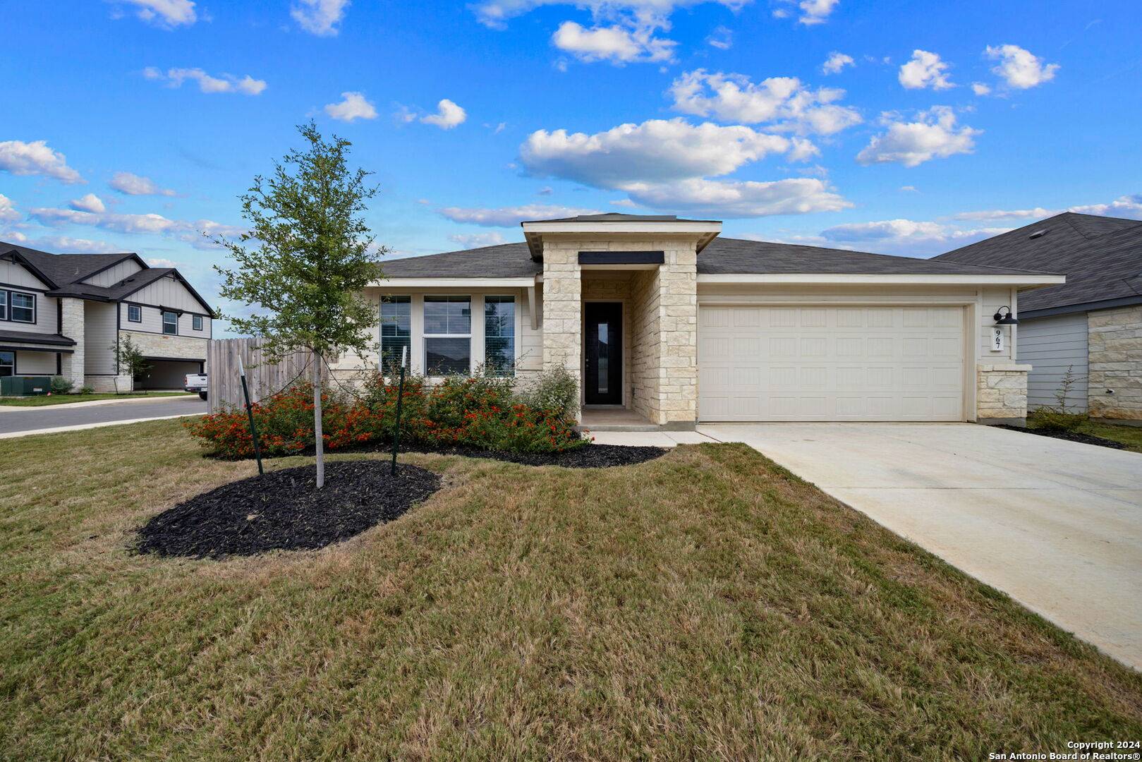 967 black horse, San Antonio, TX 78260