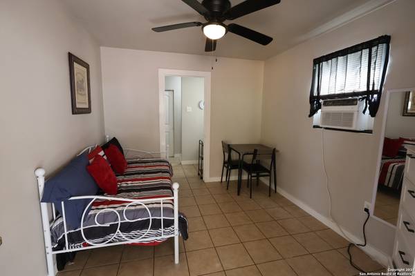 239 PEABODY AVE UNIT 2, San Antonio, TX 78211-2965