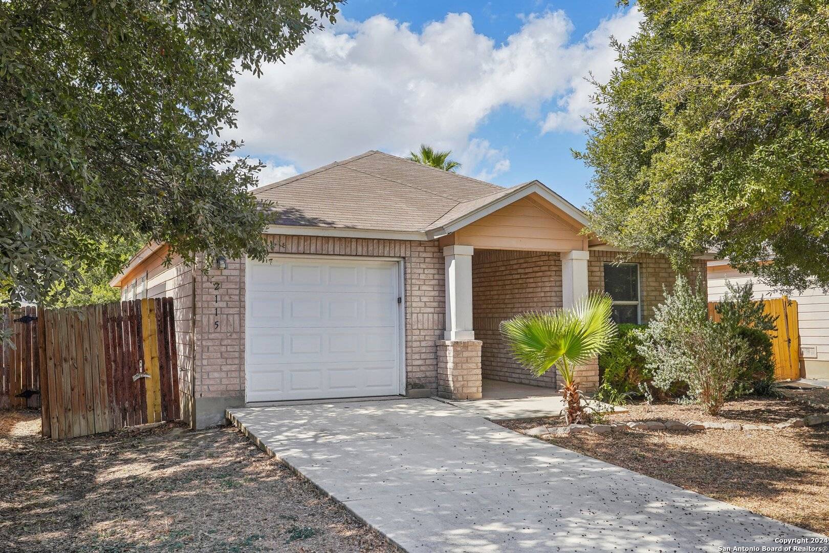 2115 CLEAR CT, San Antonio, TX 78227-2343