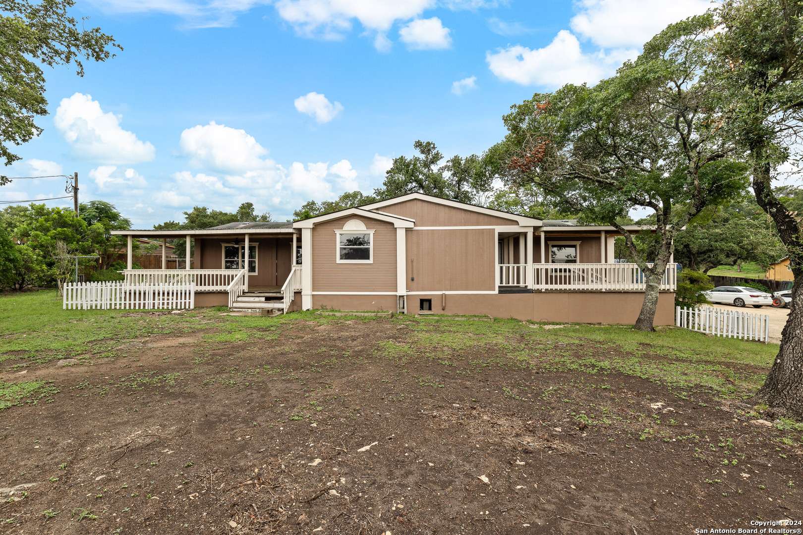4551 CHAMBERLAIN WAY, Canyon Lake, TX 78133-4636