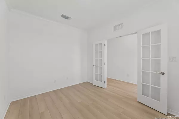 San Marcos, TX 78666,404 Basket Grass Rd