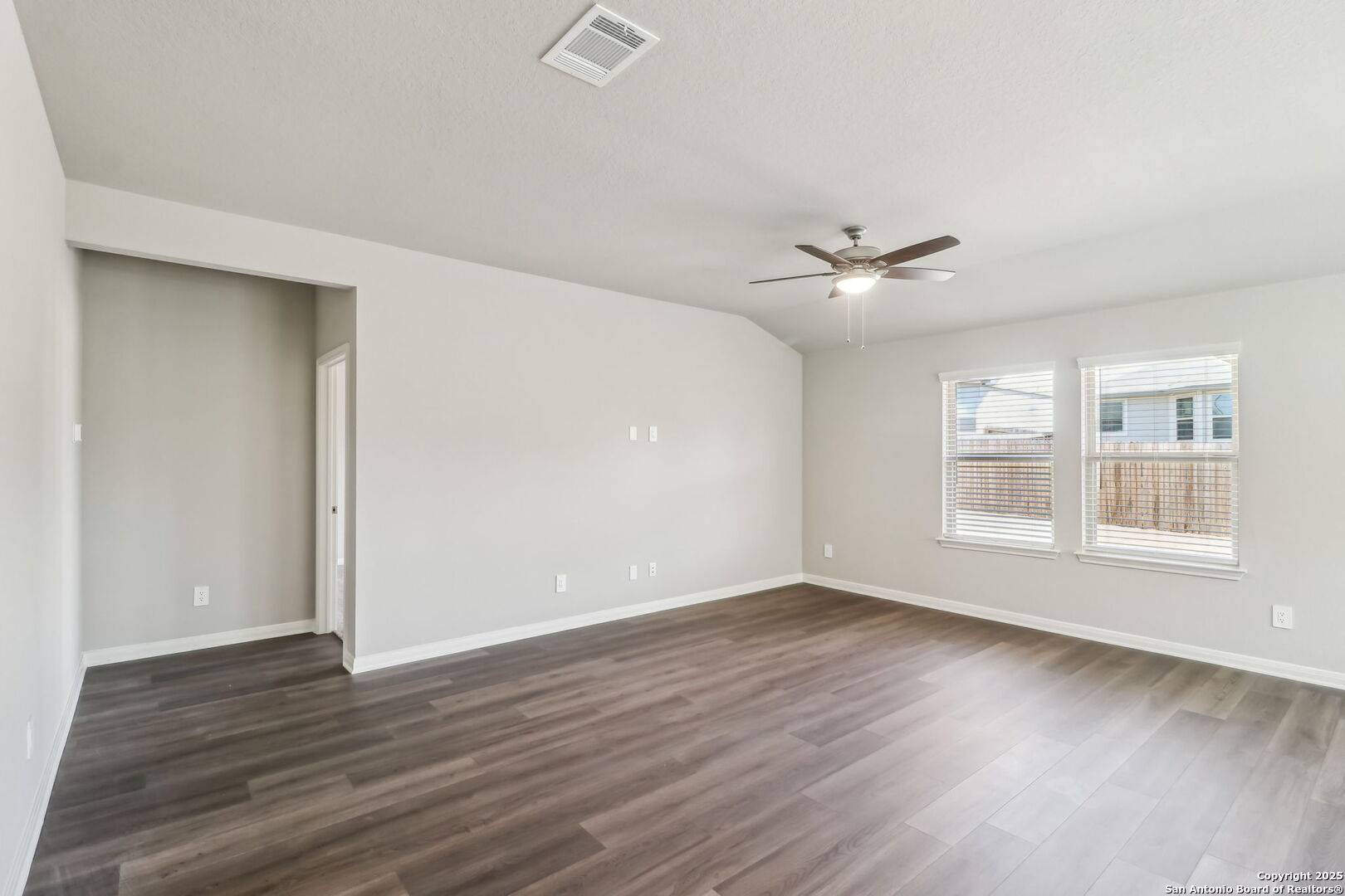 San Antonio, TX 78247,17026 Blaise Terrace