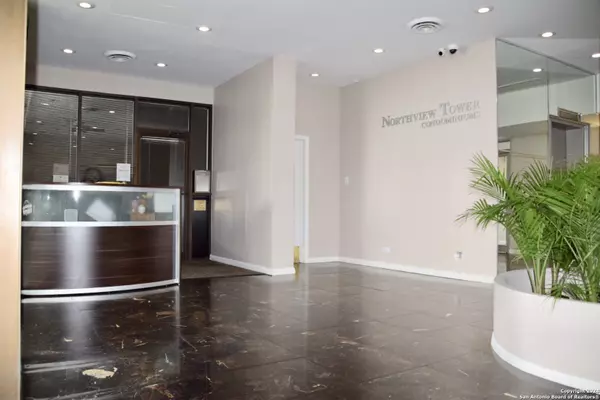 San Antonio, TX 78216,7039 san pedro UNIT 206