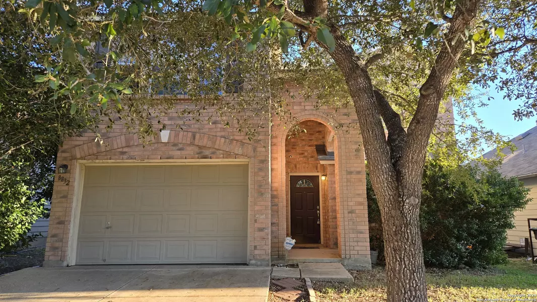 8832 Staghorn Ml, Converse, TX 78109-3754