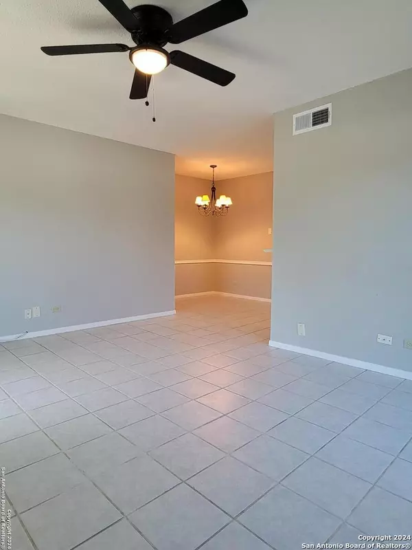 San Antonio, TX 78209-2186,2300 Nacogdoches Rd UNIT 346K