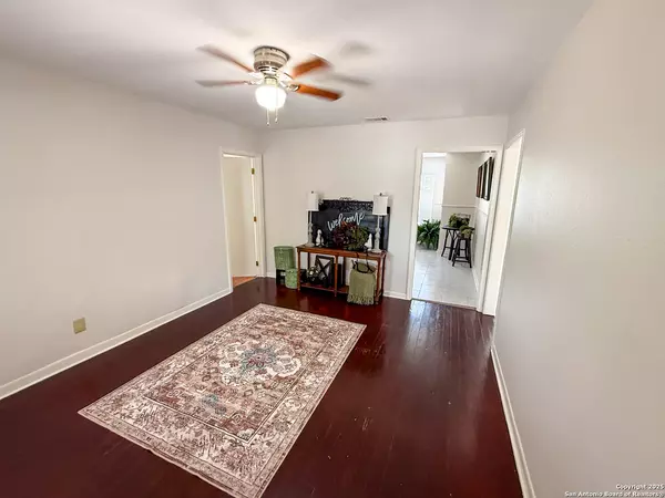 San Antonio, TX 78201-3637,1249 HERMOSA DR