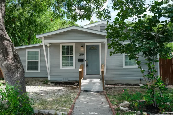 San Antonio, TX 78201-3637,1249 HERMOSA DR