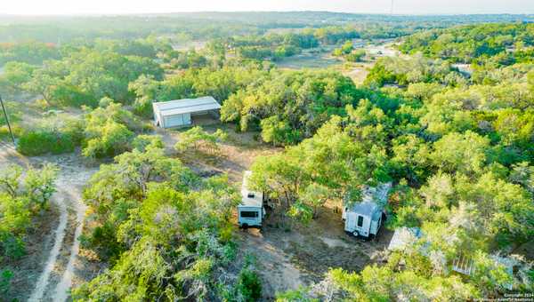 184 Peyton Colony Rd, Blanco, TX 78606
